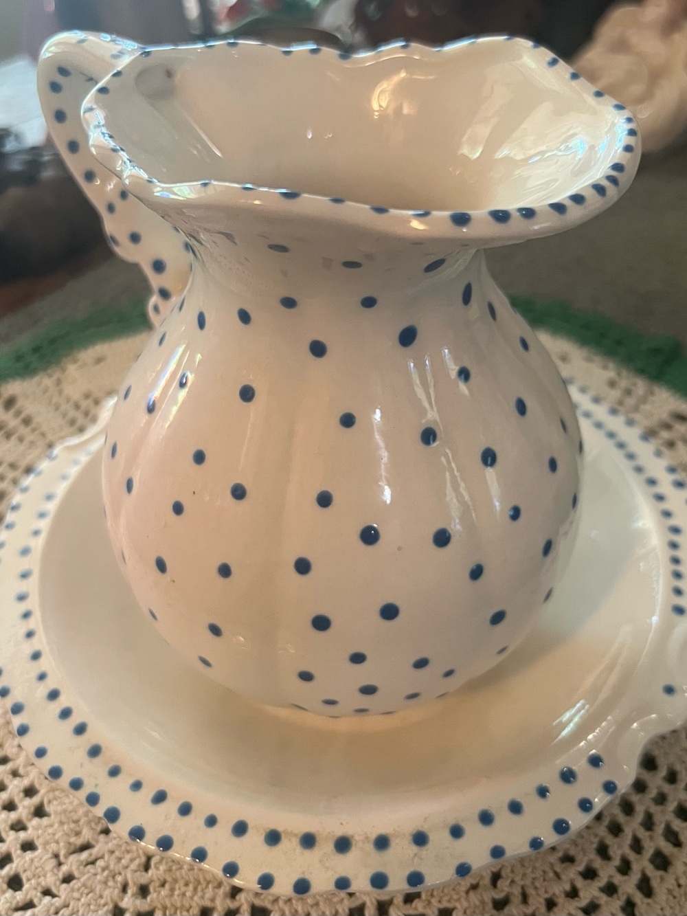 💙Vintage Handmade Painted Ceramic Pitcher with Matching Basin Blue Polka Dots💙